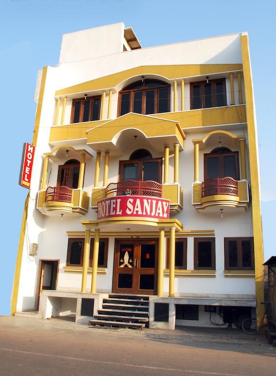 Hotel Sanjay Agra  Kültér fotó